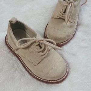 GAP Shoes - SUPER CUTE Gap dress up shoes GAP Shoes - SUPER CUTE Gap dress up shoes